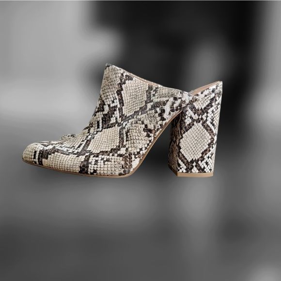 Steve Madden Shoes - Steve Madden Snakeskin Block Heel Mules 8